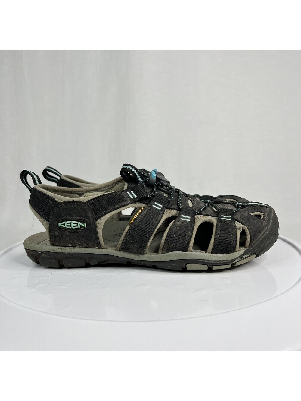 Keen Clearwater CNX Hiking Shoes Women Sz 8 Waterproof 1016298 Outdoors